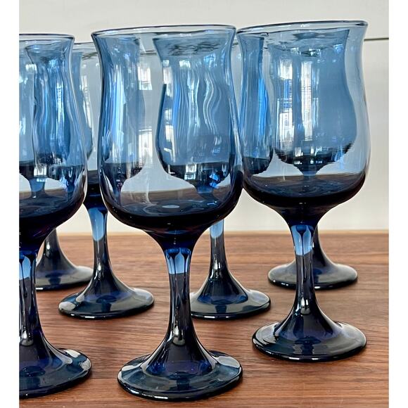 Water Goblet Tulip Dusky Blue by Libbey Glass Company Discontinued 1974-Set of 8 - Picture 15 of 16